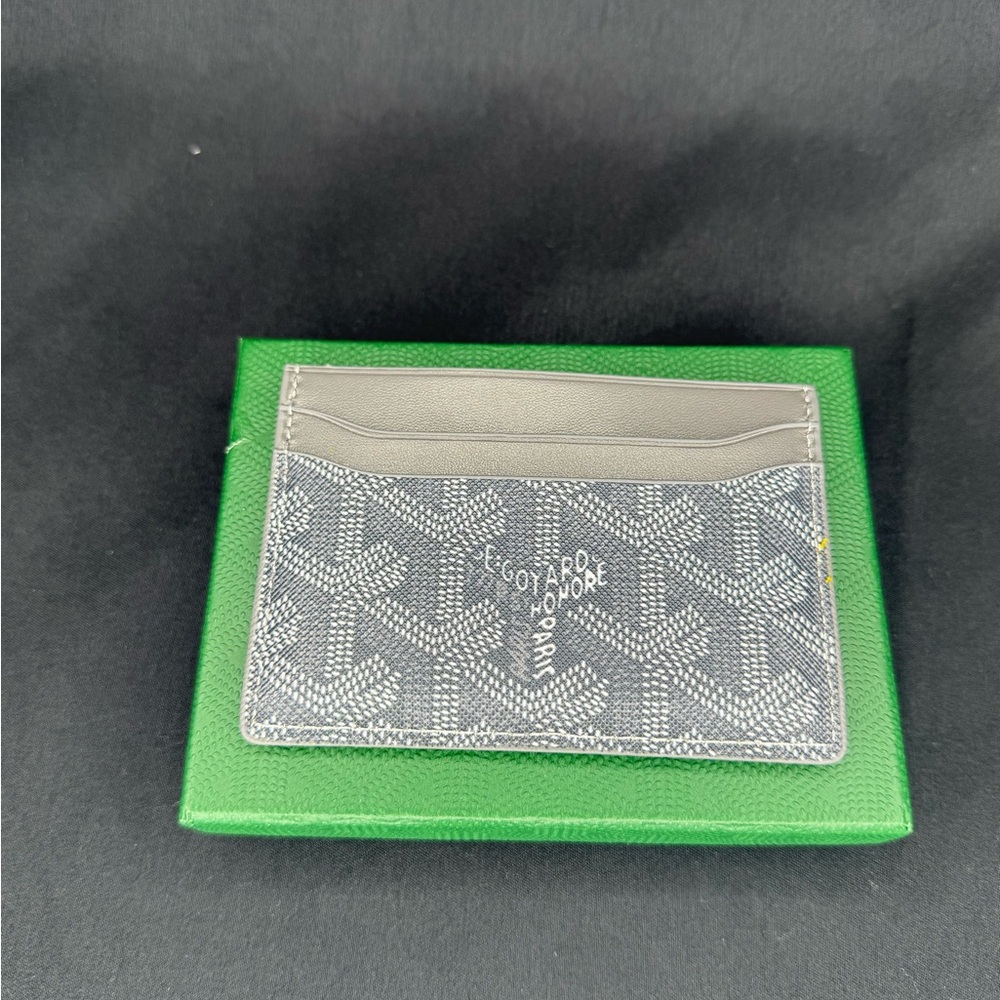 Goyard Gray and White Card Holder